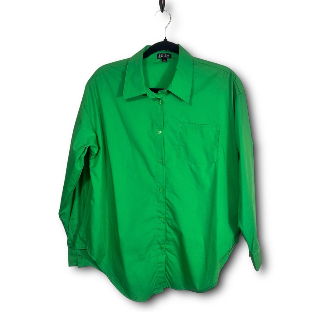 J for Justify NWT women's green shirt Medium bright green